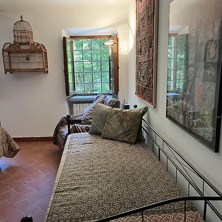 Molin Barletta - House With Private Pool Marliana, Toscana Marliana